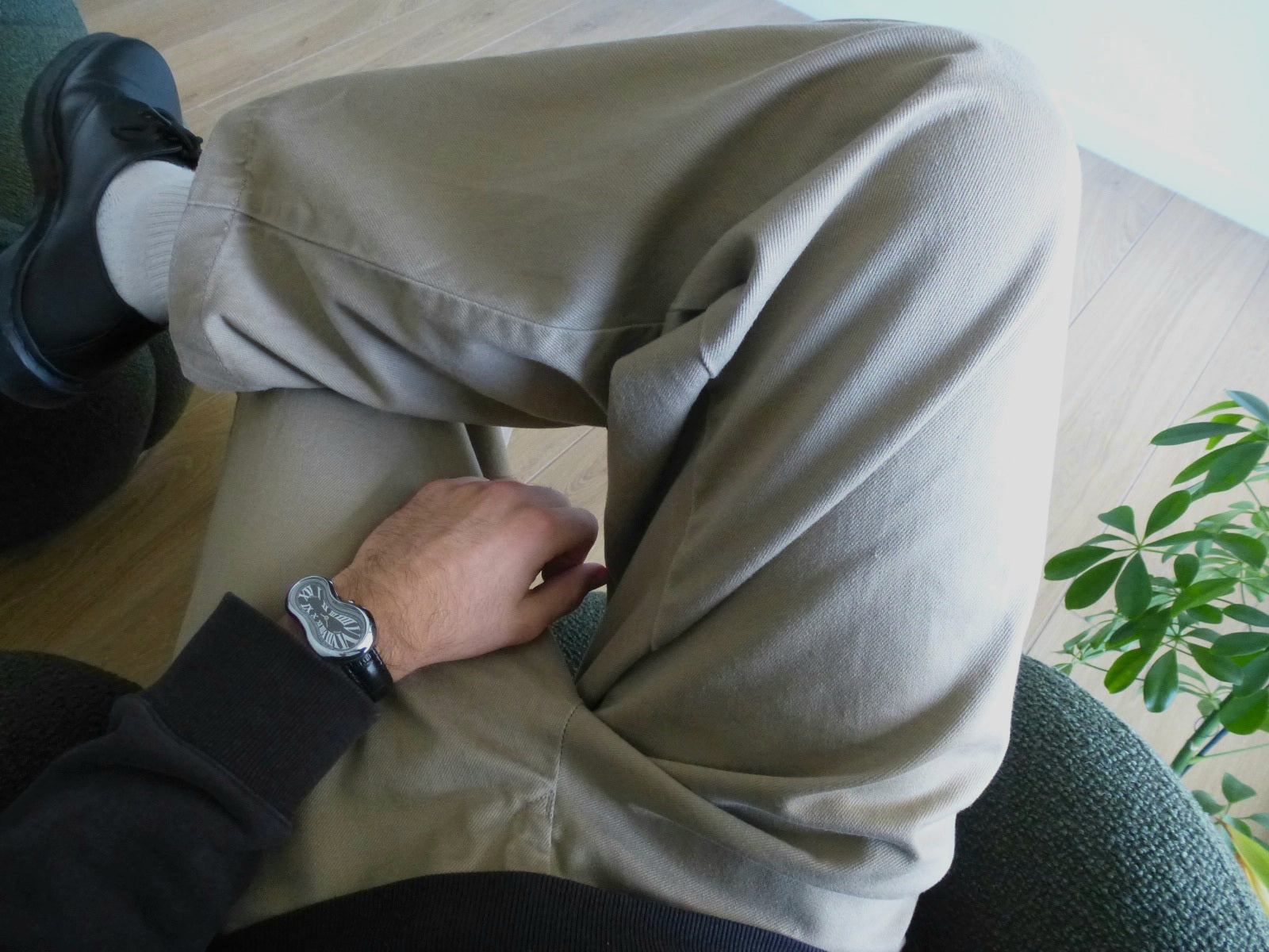 Montre fondante oblongue